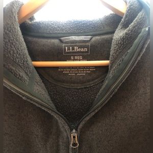 Long zip up fleece w/hood